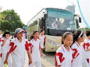 北京兴趣班培训租车/学生包车/学生实习租大巴车好选择